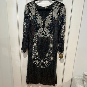 Vintage Black & White Long Sleeve V-Neck Cocktail 20’s‎ Sequin Beaded Gown Small